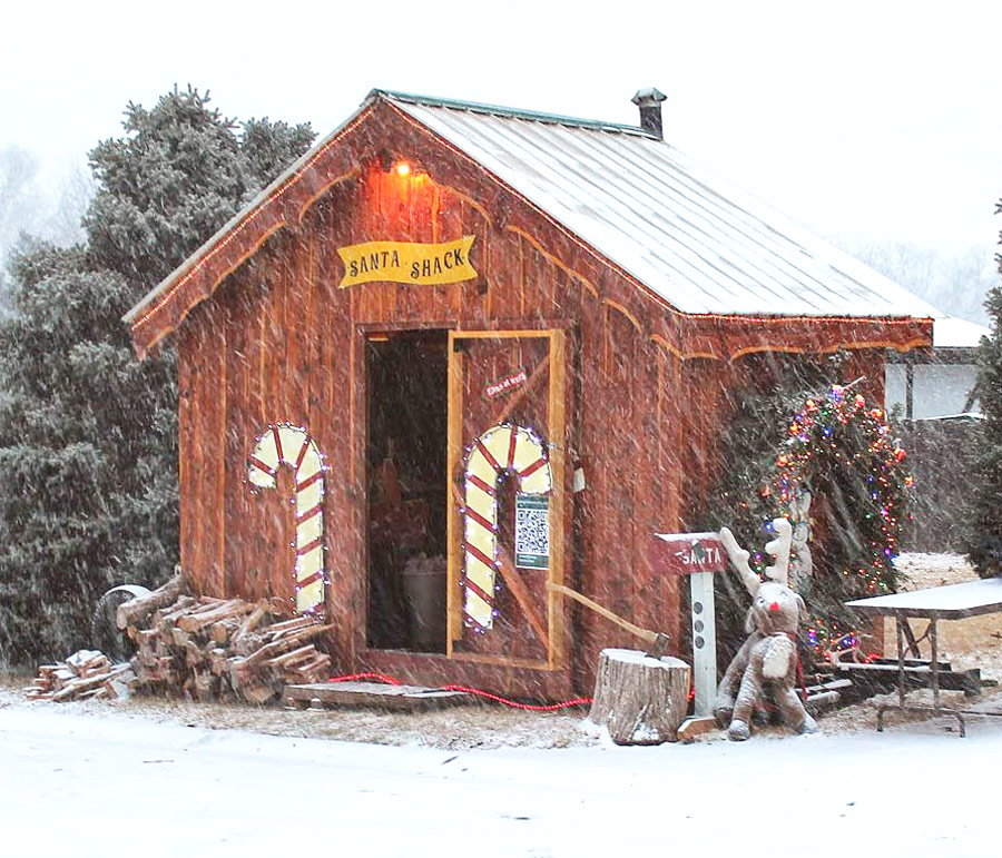 Santa Shack at Georgetown Santas